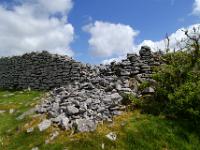 Caherconnell Mauer mit Einbruchstelle - Co. Clare